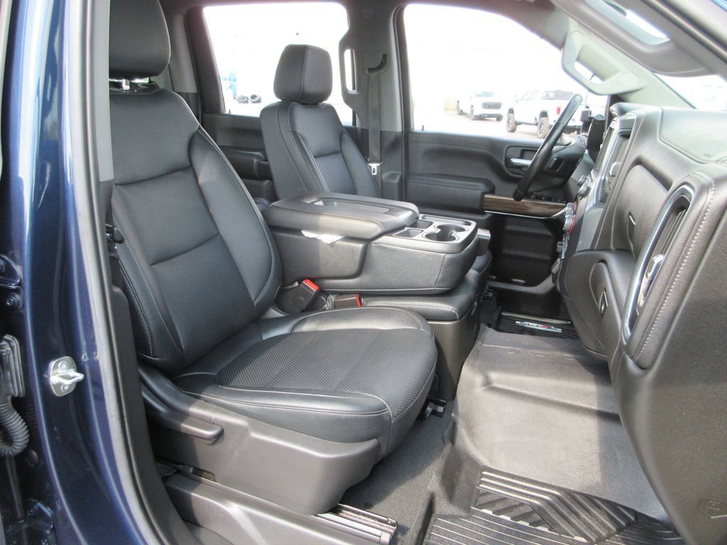 Certified 2022 Chevrolet Silverado 2500 LT w/ Convenience Package AWD/4WD image 24