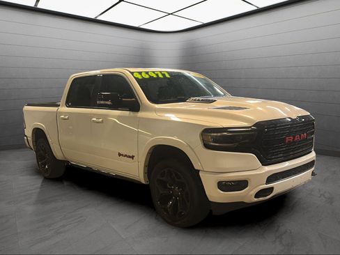 Used 2022 RAM 1500 Limited image 8