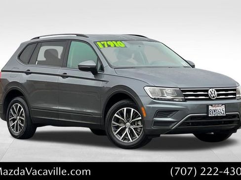 Used 2021 Volkswagen Tiguan S image 1