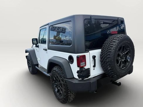 Used 2015 Jeep Wrangler Sport AWD/4WD image 5