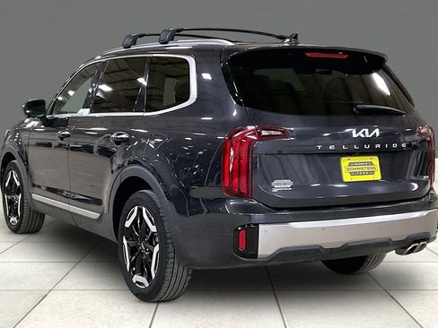 Used 2025 Kia Telluride S image 11