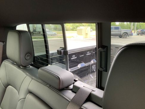 New 2026 Chevrolet Colorado LT w/ LT Convenience Package RWD image 49