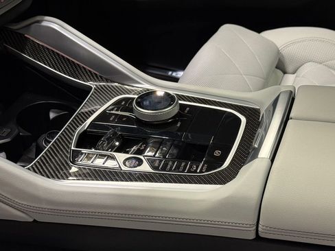 Used 2024 BMW X6 M60i w/ Dynamic Handling Package image 12