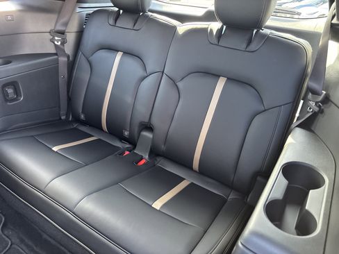 New 2026 MAZDA CX-90 Plug-In Hybrid w/ Premium Plus image 18