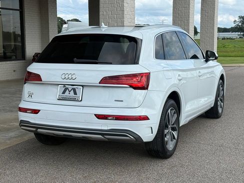 Used 2021 Audi Q5 2.0T Premium Plus w/ Premium Plus Package AWD/4WD image 8