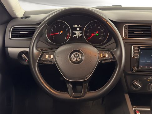 Used 2016 Volkswagen Jetta SE FWD image 20