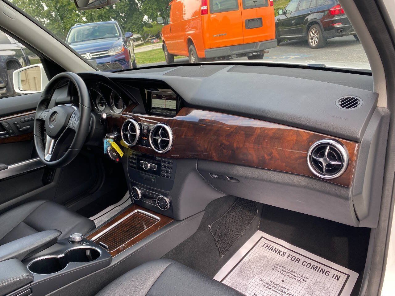 Used 2015 Mercedes-Benz GLK 350 4MATIC image 31