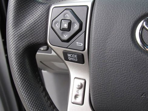 Used 2015 Toyota Tacoma PreRunner w/ SR5 Package image 20