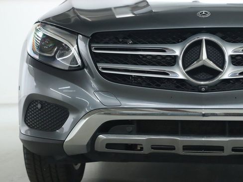 Used 2018 Mercedes-Benz GLC 300 4MATIC image 6