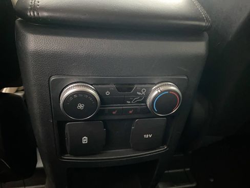 Used 2020 Ford Explorer XLT w/ Comfort Package AWD/4WD image 26