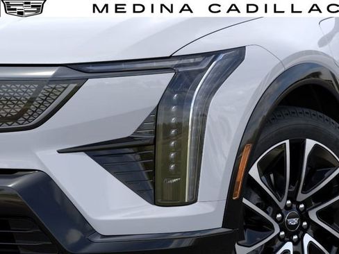 New 2026 Cadillac Optiq Sport 1 AWD/4WD image 10