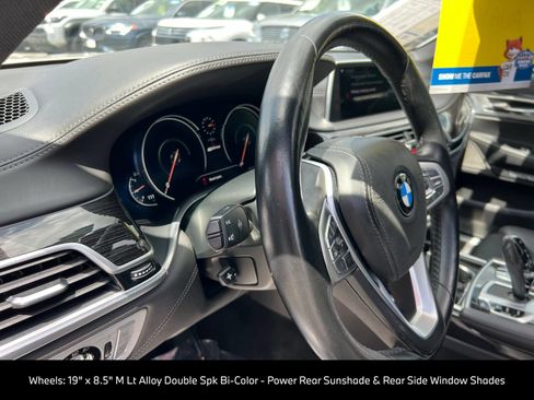 Used 2018 BMW 740e xDrive w/ M Sport Package AWD/4WD image 30