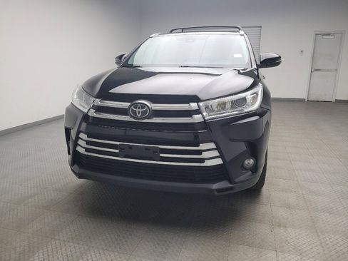 Used 2018 Toyota Highlander XLE image 15