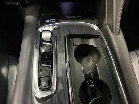 Certified 2023 Buick Enclave Essence image 25