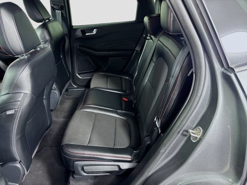Certified 2025 Ford Escape ST-Line AWD/4WD image 22