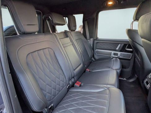 Used 2025 Mercedes-Benz G 550 image 29