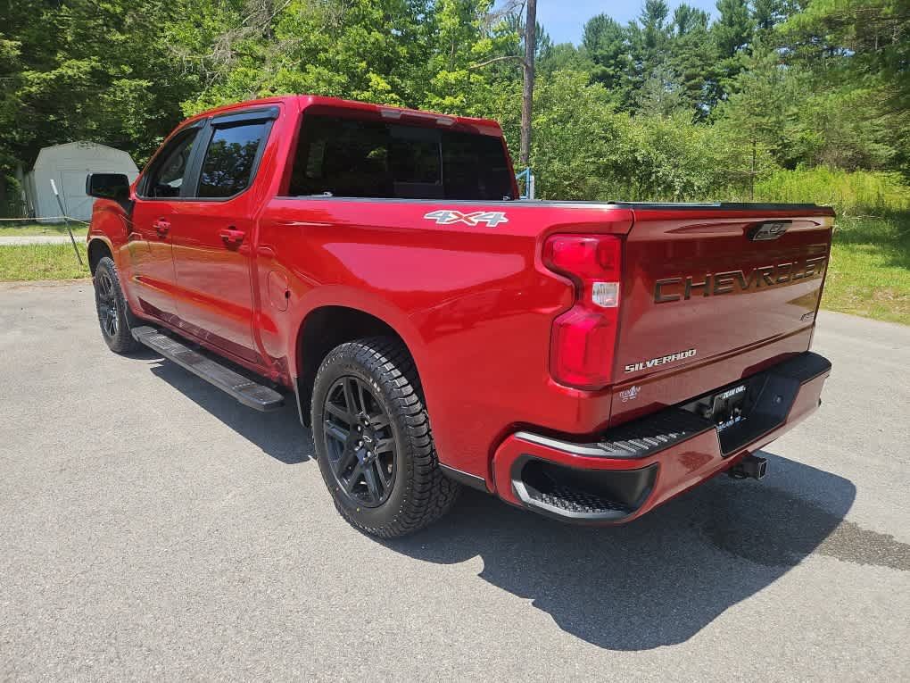 Used 2024 Chevrolet Silverado 1500 RST w/ Convenience Package II AWD/4WD image 3