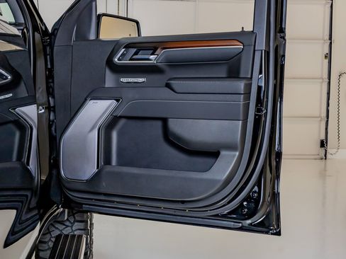 Used 2025 GMC Sierra 1500 Denali w/ Denali Reserve Package image 37