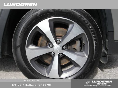 Used 2021 Jeep Cherokee Limited w/ Mopar Interior Package AWD/4WD image 14
