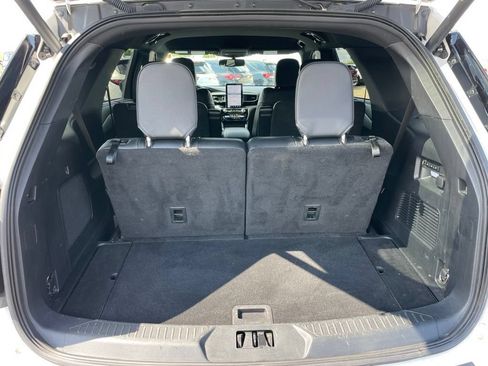 Used 2022 Ford Explorer ST w/ Equipment Group 401A AWD/4WD image 36