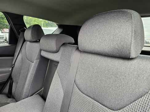 Used 2020 Hyundai Santa Fe SEL w/ Convenience Package FWD image 16