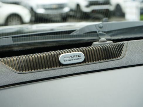 Used 2018 RAM 2500 Laramie w/ Convenience Group image 19