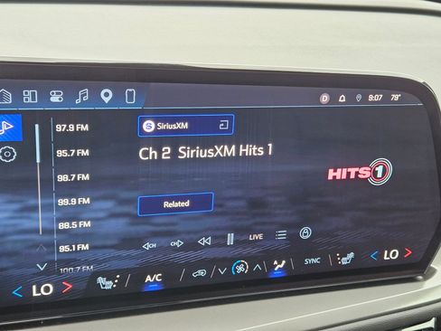 Used 2026 Chevrolet Traverse LT AWD/4WD image 22
