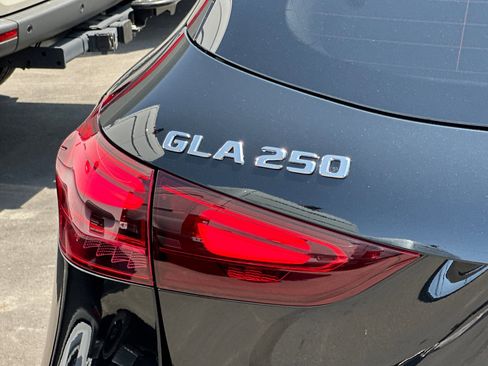 New 2025 Mercedes-Benz GLA 250 image 27