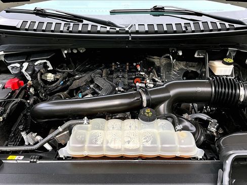 Certified 2023 Ford Expedition XLT AWD/4WD image 9