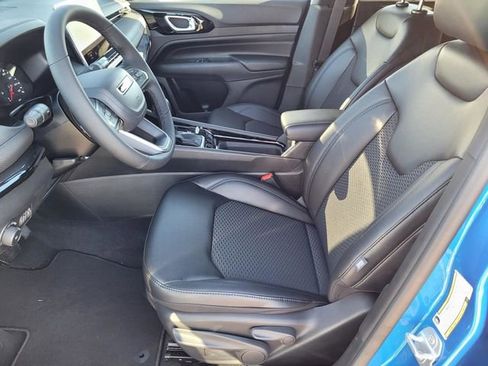 New 2026 Jeep Compass Latitude image 20