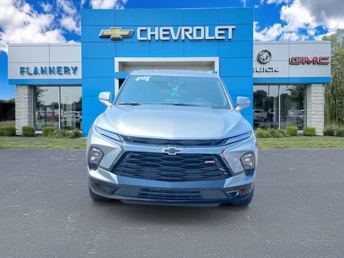 Used 2025 Chevrolet Blazer RS w/ LPO, Floor Liner Package AWD/4WD image 8