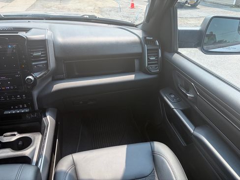 Used 2024 RAM 1500 Big Horn AWD/4WD image 37