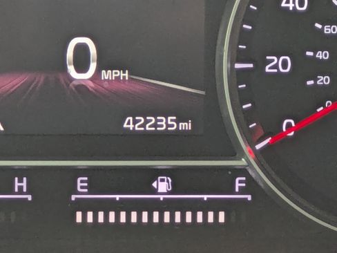 Used 2022 Kia Sorento EX w/ Panoramic Sunroof Package FWD image 35