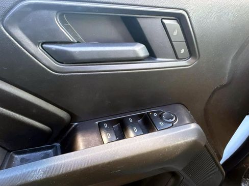 Used 2025 Chevrolet Colorado W/T w/ WT Convenience Package II image 22