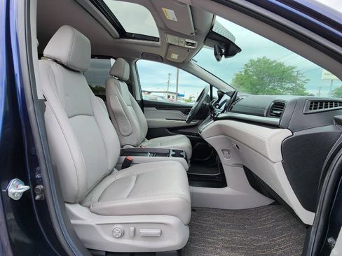 Used 2024 Honda Odyssey EX-L image 16
