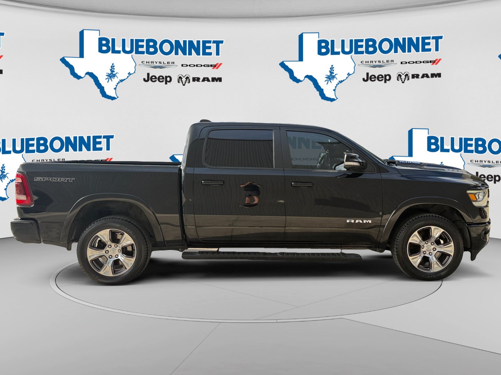 Used 2022 RAM 1500 Laramie w/ Sport Appearance Package RWD image 4