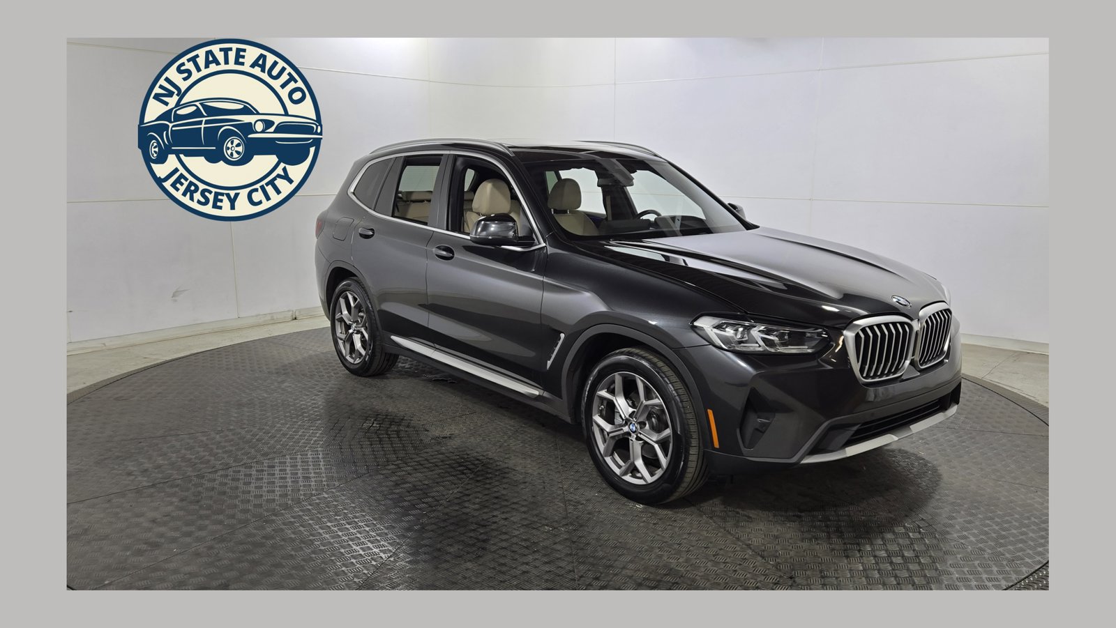 Used 2022 BMW X3 xDrive30i w/ Premium Package 2 AWD/4WD image 1