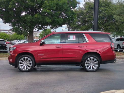 Used 2021 Chevrolet Tahoe Premier w/ Premium Package image 9