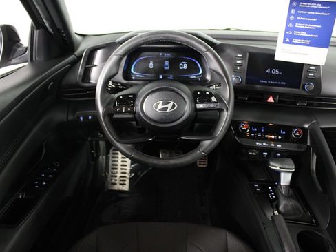 Certified 2025 Hyundai Elantra Sport FWD image 8
