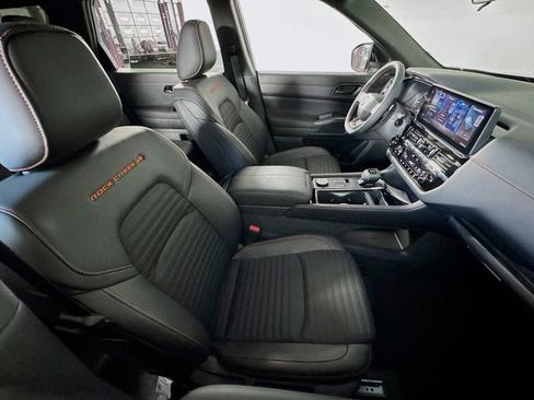 New 2026 Nissan Pathfinder Rock Creek AWD/4WD image 24