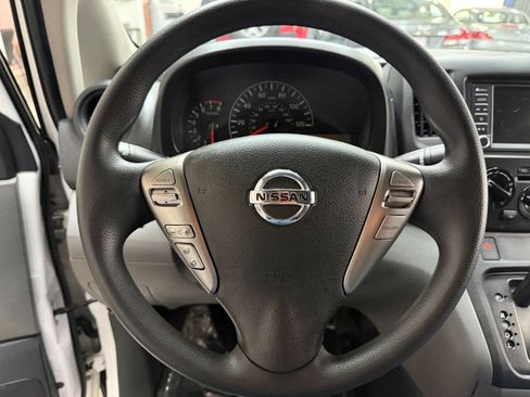 Used 2020 Nissan NV200 SV w/ Back Door Glass Package FWD image 18