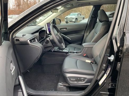 New 2026 Toyota Corolla Cross XLE image 29