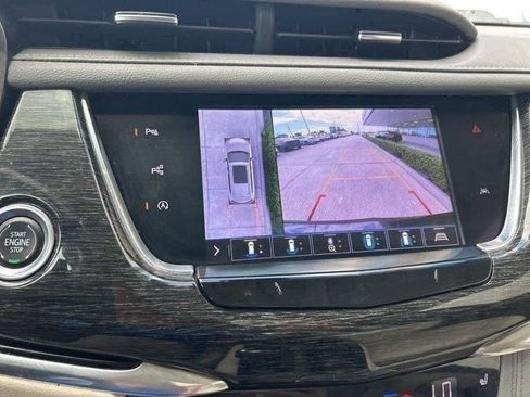 Used 2020 Cadillac XT6 Premium Luxury image 18