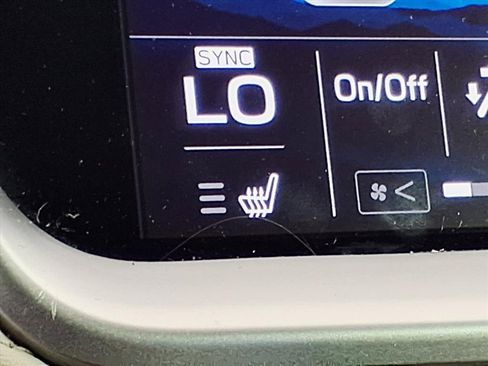 Used 2022 Subaru Legacy Limited image 20