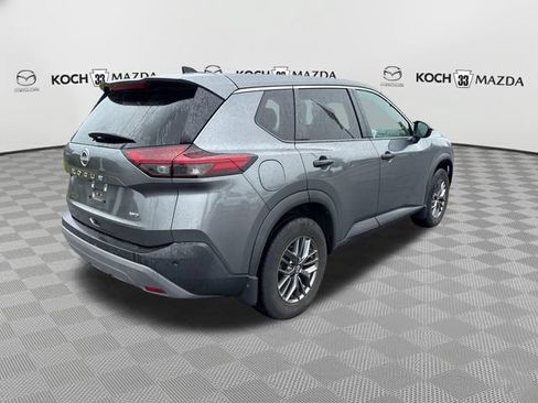 Used 2022 Nissan Rogue S AWD/4WD image 7