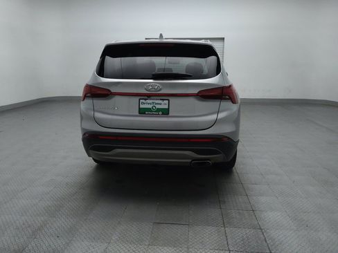Used 2022 Hyundai Santa Fe SE FWD image 7