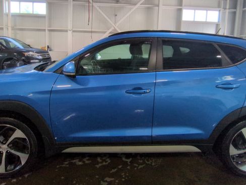 Used 2017 Hyundai Tucson Value AWD/4WD image 2