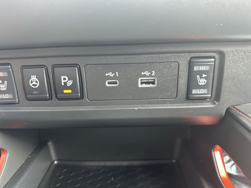 Used 2023 Nissan Frontier PRO-4X w/ Pro Convenience Package AWD/4WD image 42