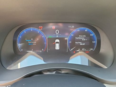 Used 2023 Toyota Highlander Limited FWD image 22