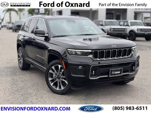 Used 2023 Jeep Grand Cherokee Overland w/ Luxury Tech Group IV image 1